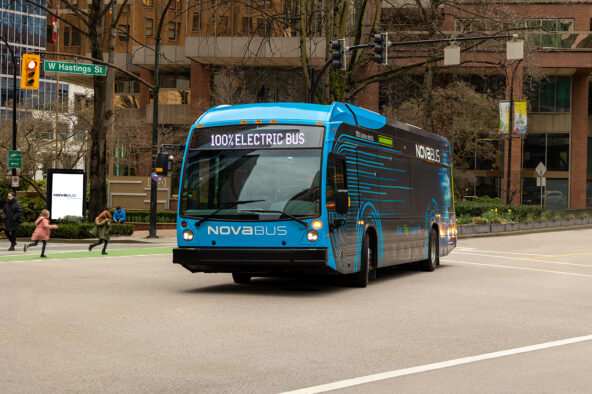 Nova Bus devient le premier partenaire commercial de l’Association canadienne du transport urbain (ACTU)