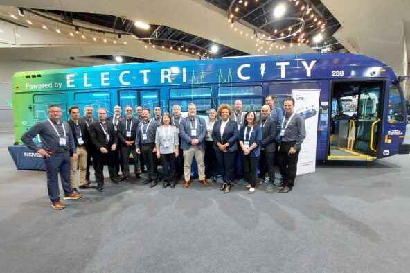 Nova Bus rencontre les acteurs du transport collectif et de l'électromobilité à Edmonton, en Alberta
